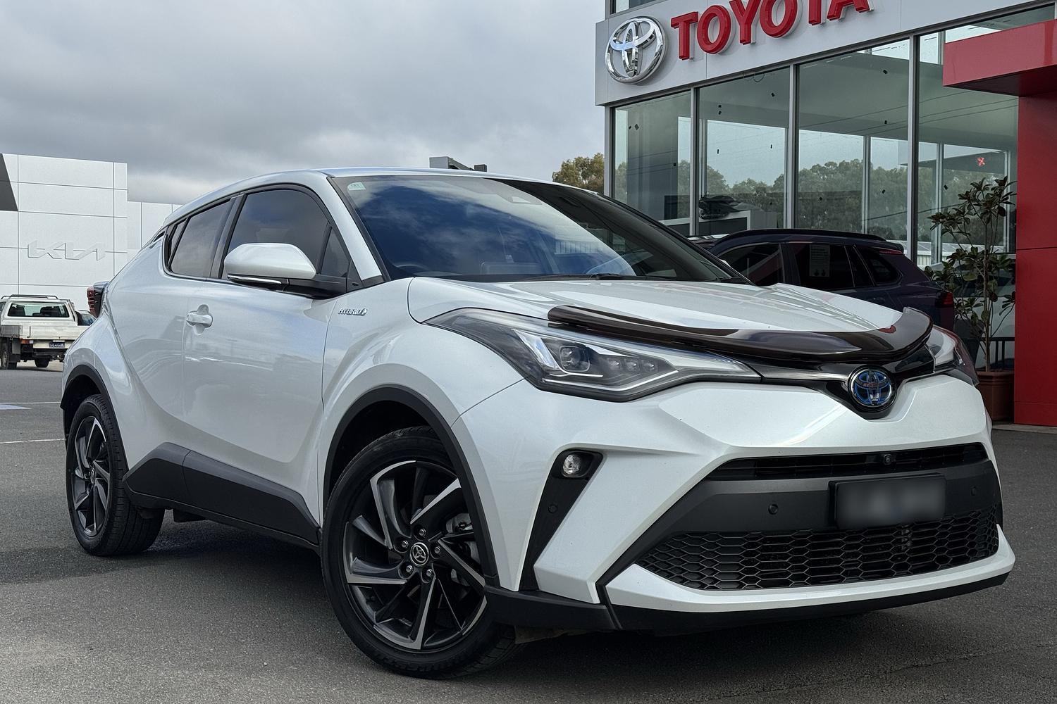 2023 Toyota C-HR Koba 2WD in White