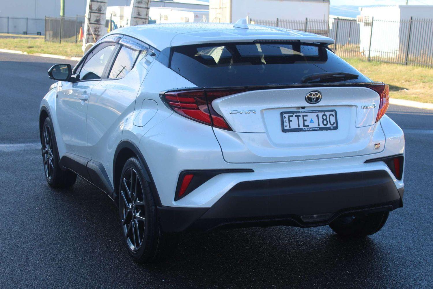 2022 Toyota C-HR GR-S in White