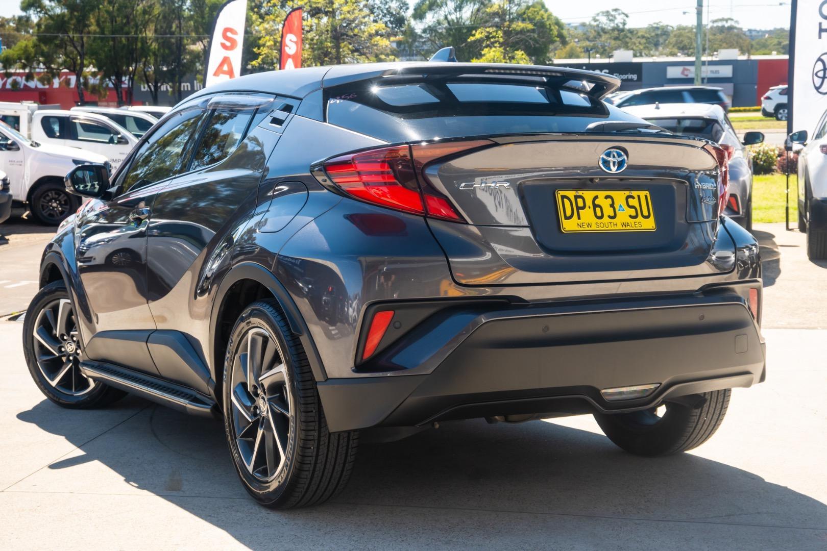2022 Toyota C-HR Koba 2WD in Silver