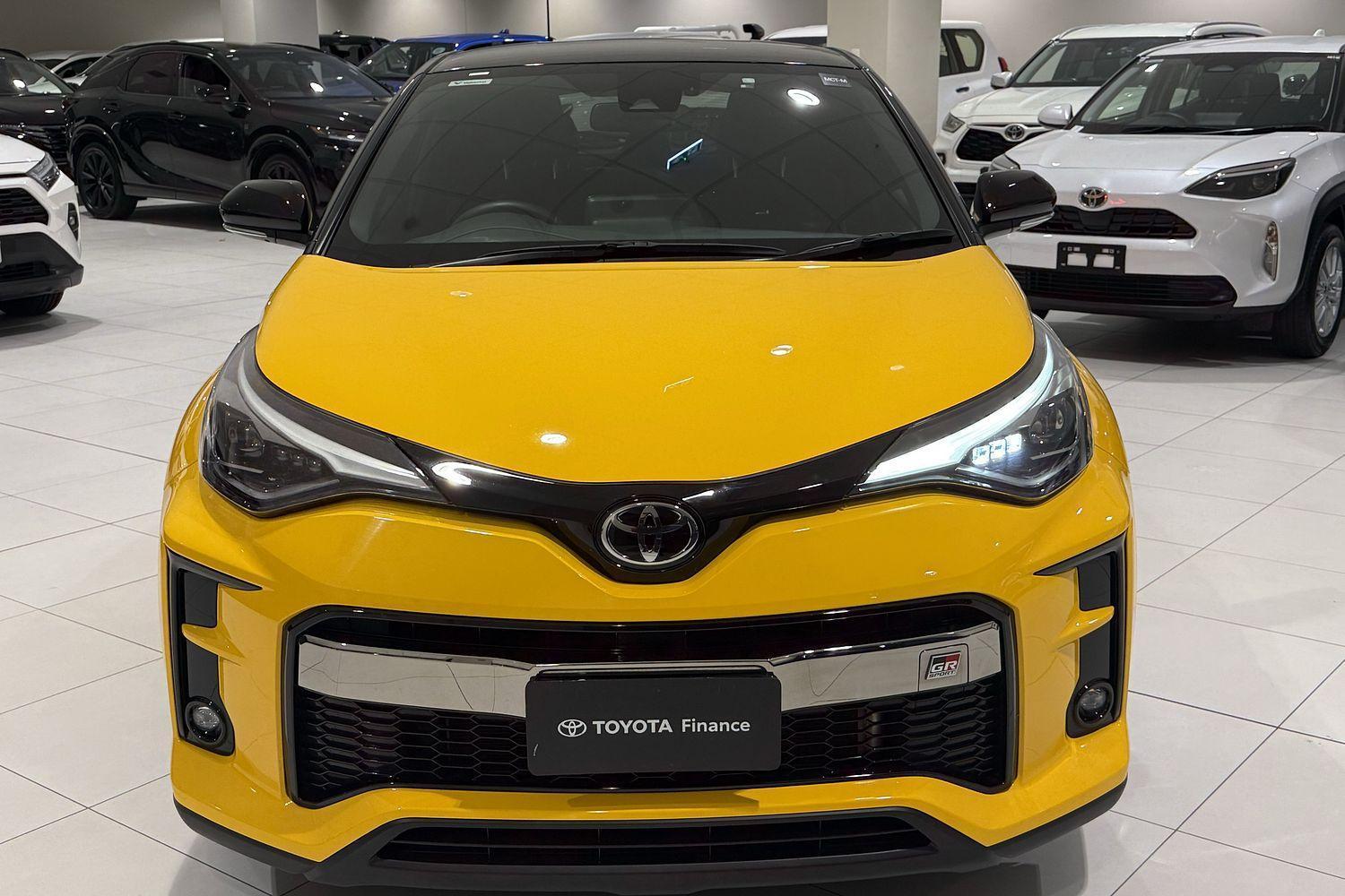 2023 Toyota C-HR GR-S in Two Tone Yellow