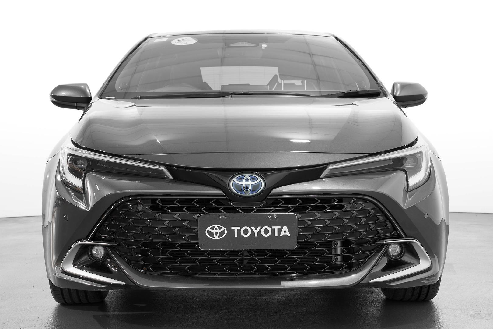 2023 Toyota Corolla ZR in Silver