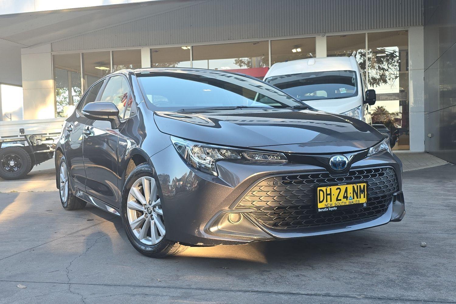 2023 Toyota Corolla Ascent Sport in Silver