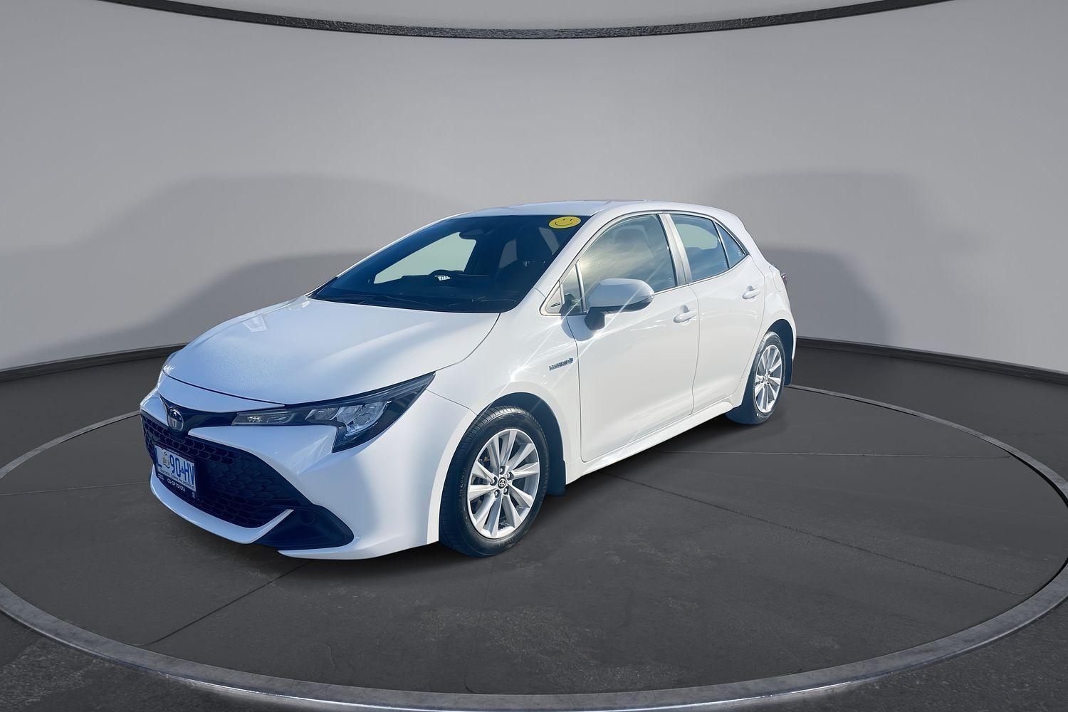2023 Toyota Corolla Ascent Sport in White