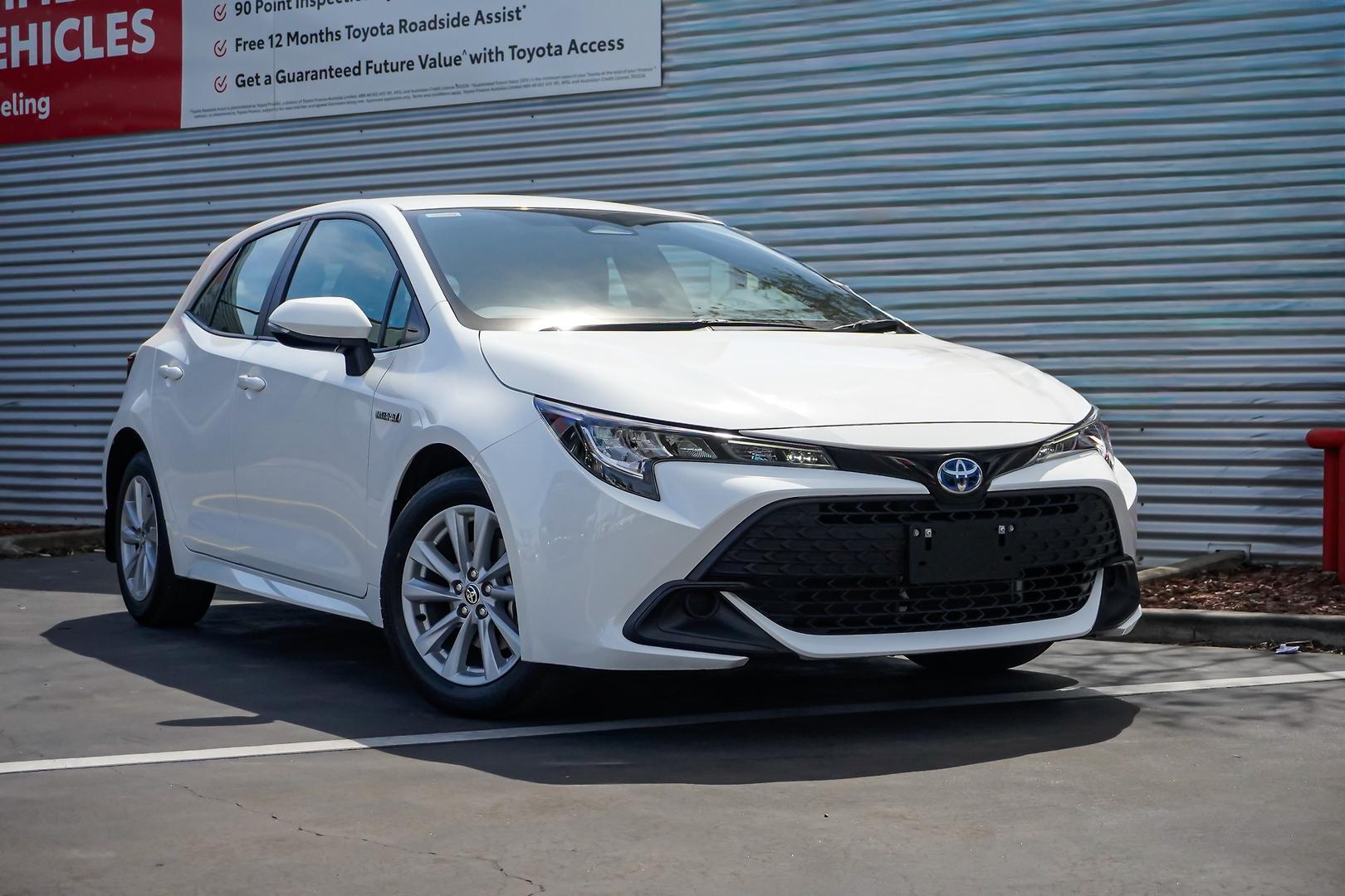 2023 Toyota Corolla Ascent Sport in White