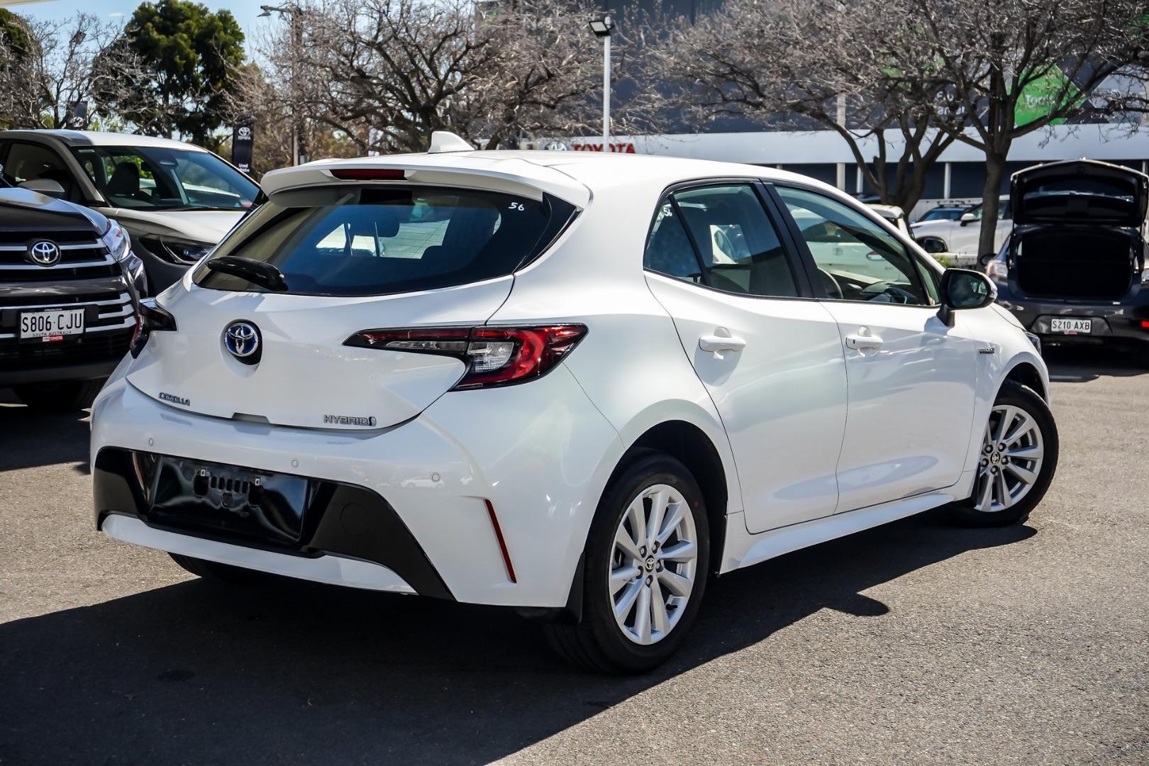 2023 Toyota Corolla Ascent Sport in White