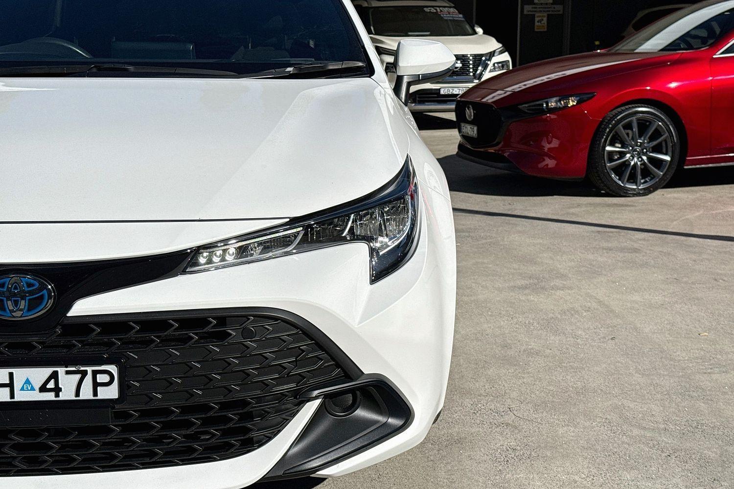 2024 Toyota Corolla Ascent Sport in White