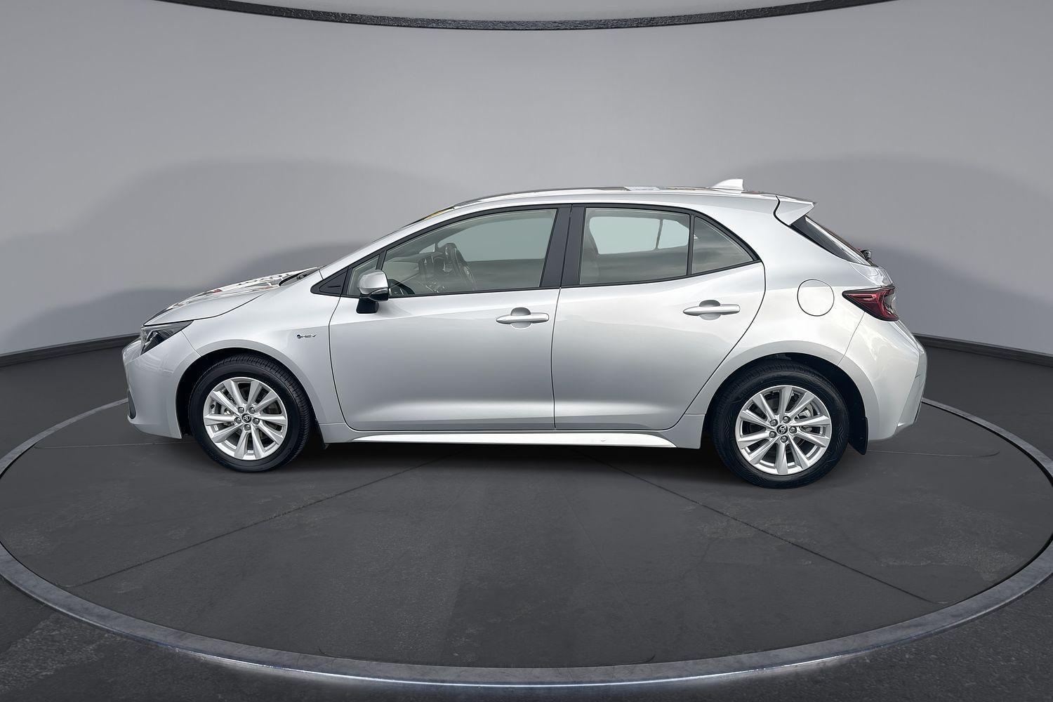 2024 Toyota Corolla Ascent Sport in Silver