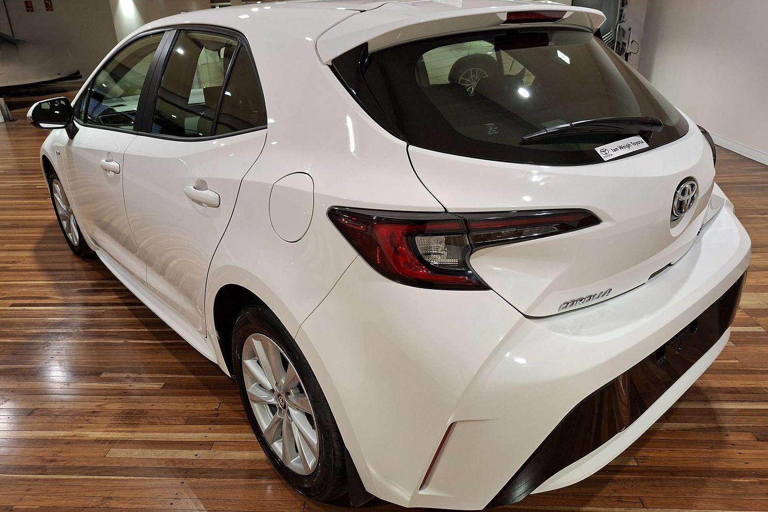 2024 Toyota Corolla Ascent Sport in White