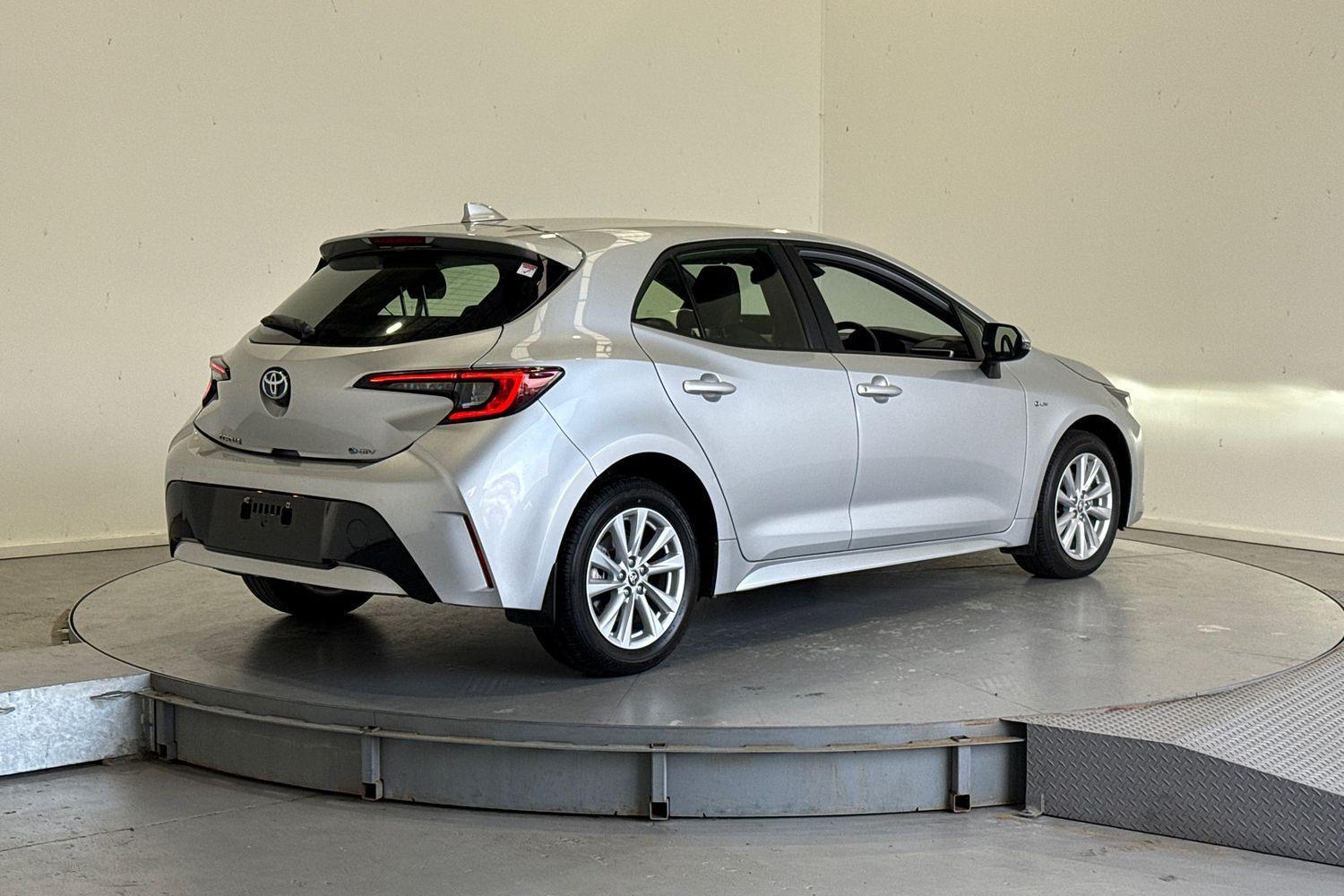 2024 Toyota Corolla Ascent Sport in Silver