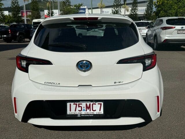 2024 Toyota Corolla Ascent Sport in White