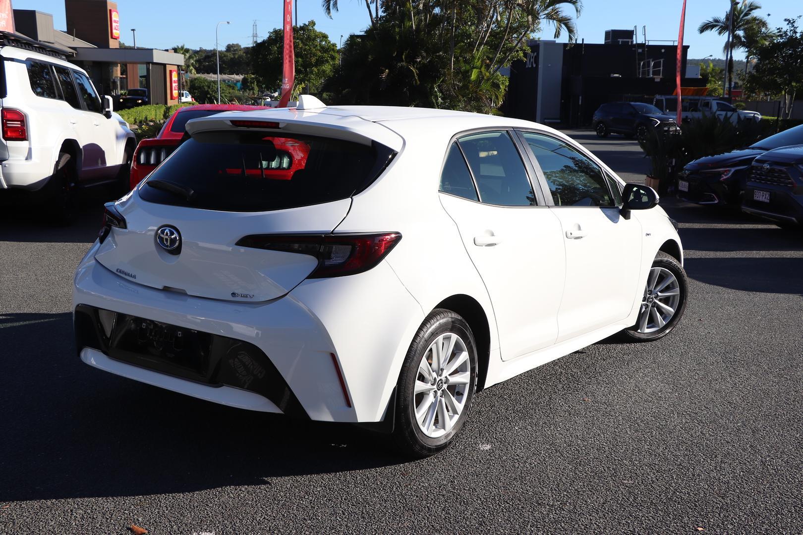 2025 Toyota Corolla Ascent Sport in White