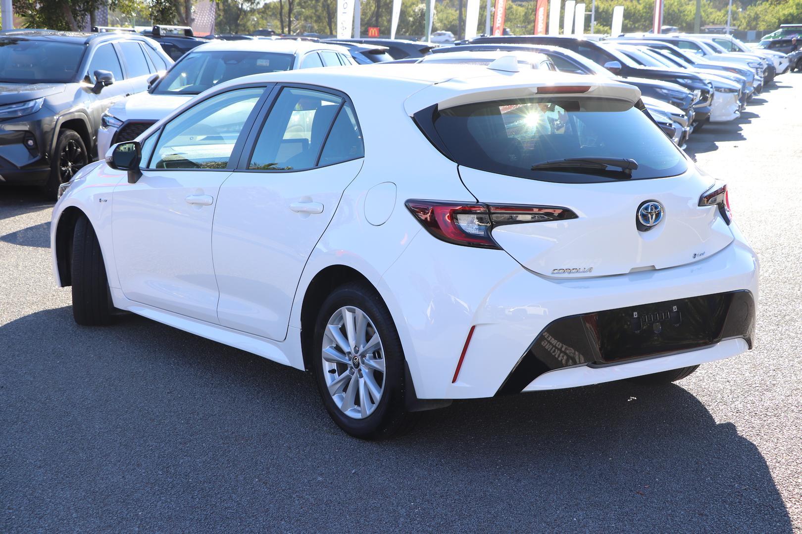 2025 Toyota Corolla Ascent Sport in White