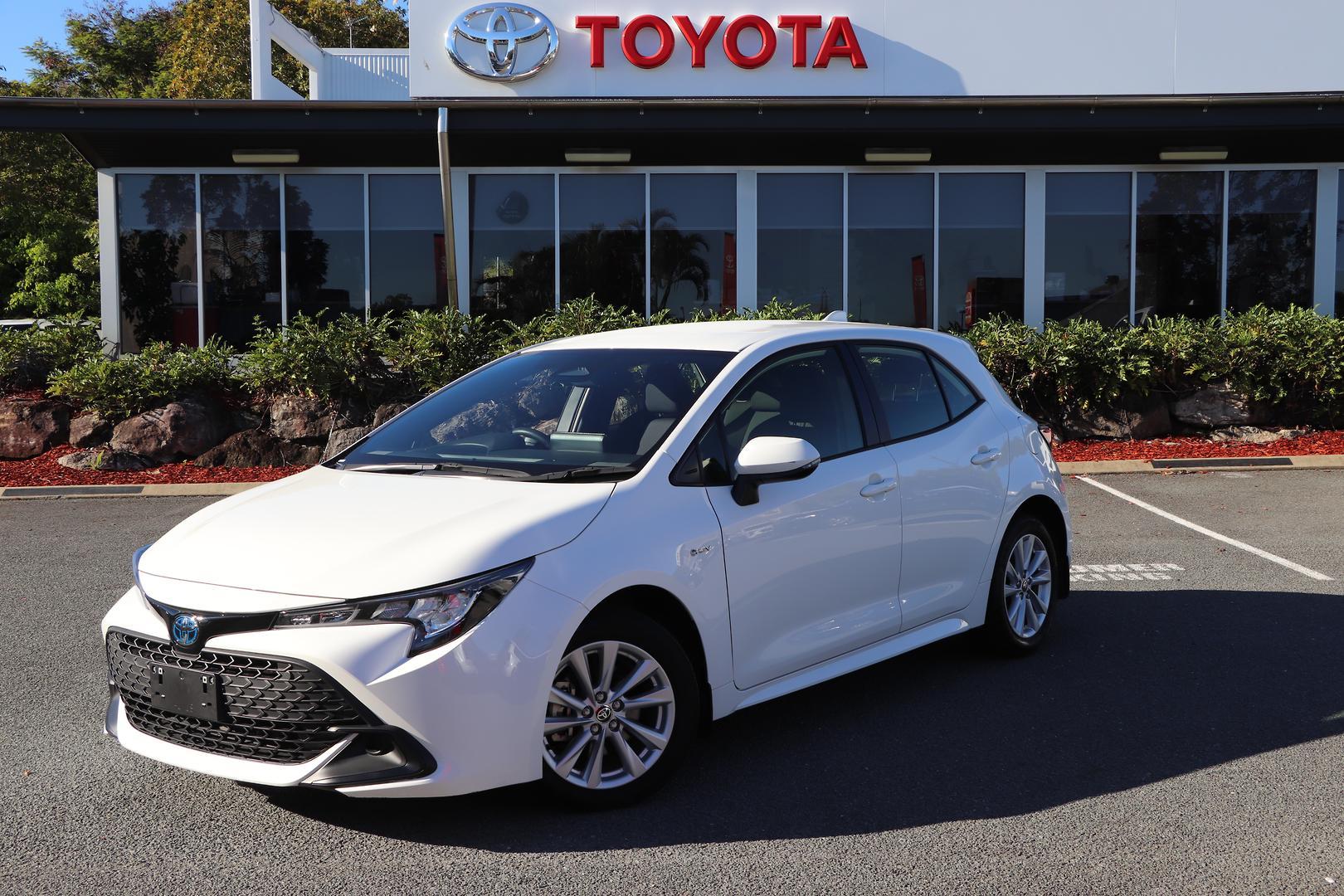 2025 Toyota Corolla Ascent Sport in White