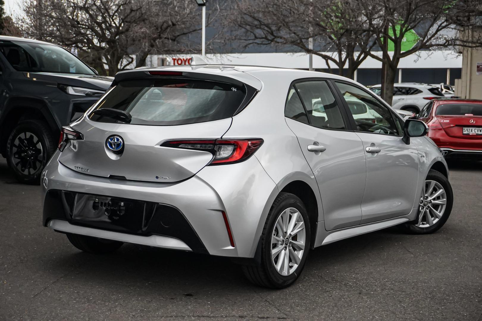 2025 Toyota Corolla Ascent Sport in Silver