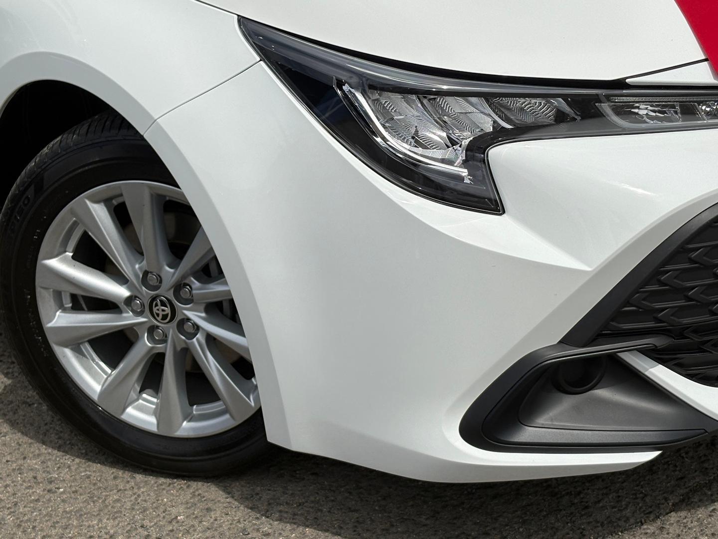 2025 Toyota Corolla Ascent Sport in White