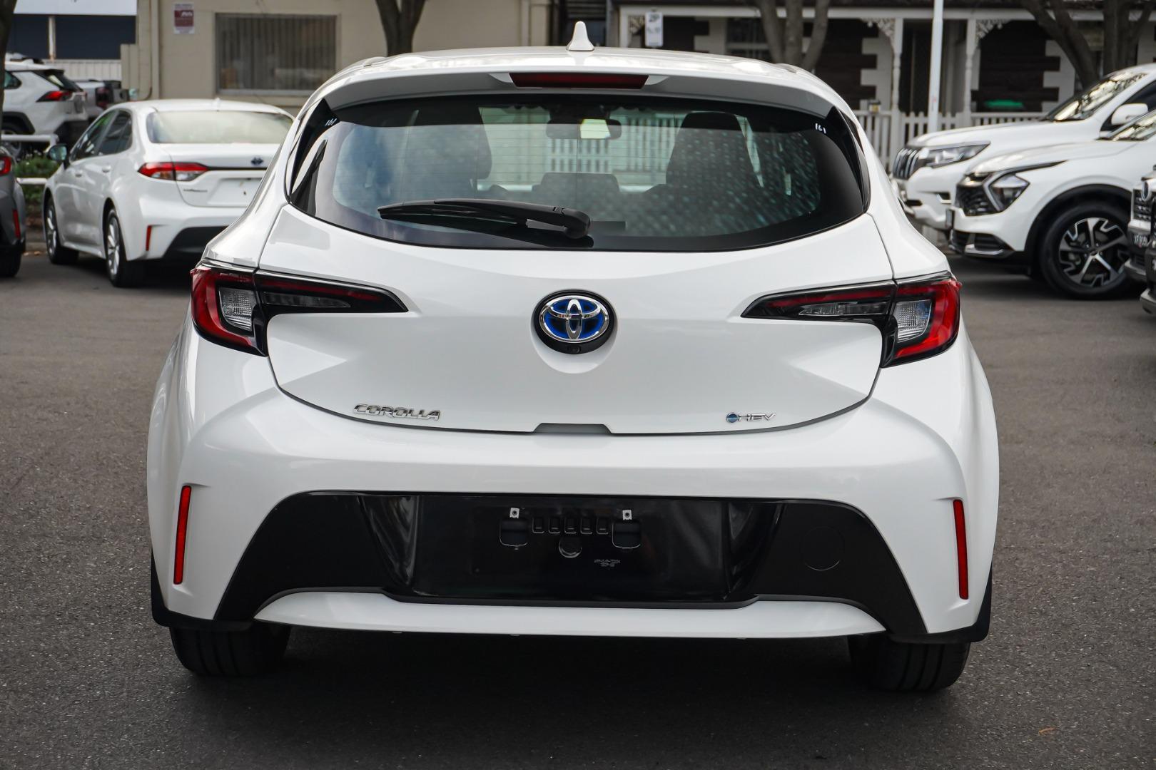 2025 Toyota Corolla Ascent Sport in White