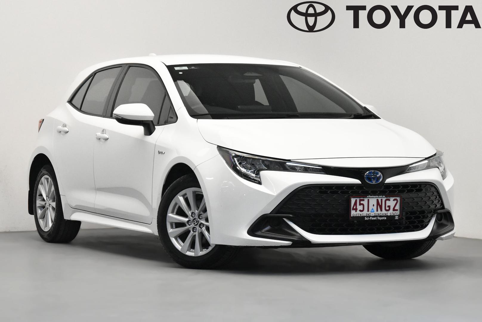 2025 Toyota Corolla Ascent Sport in White