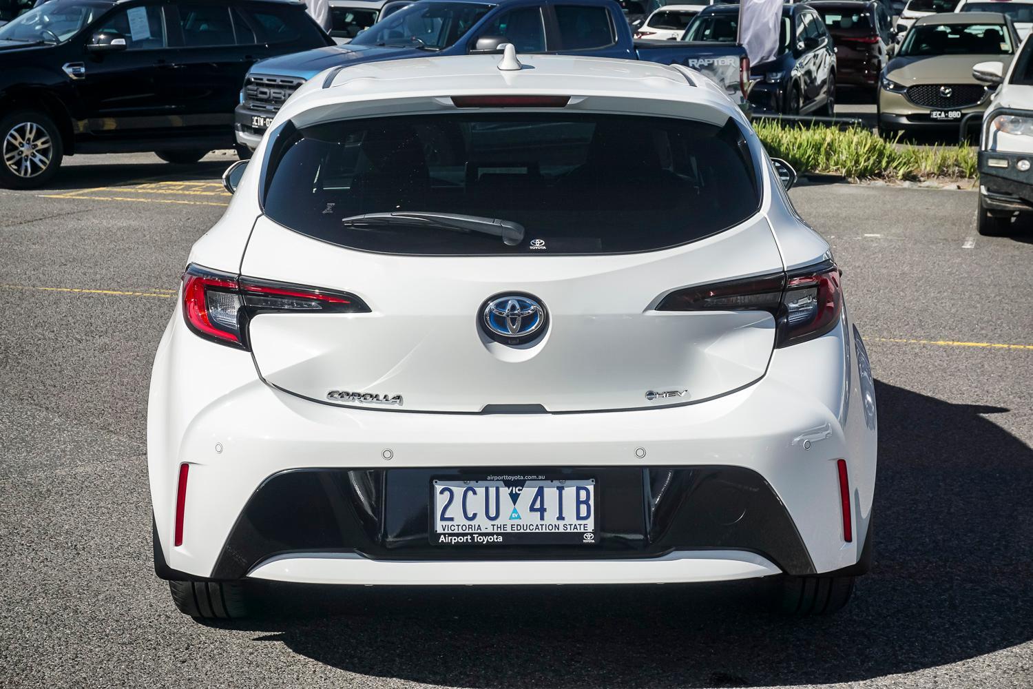 2025 Toyota Corolla SX in White