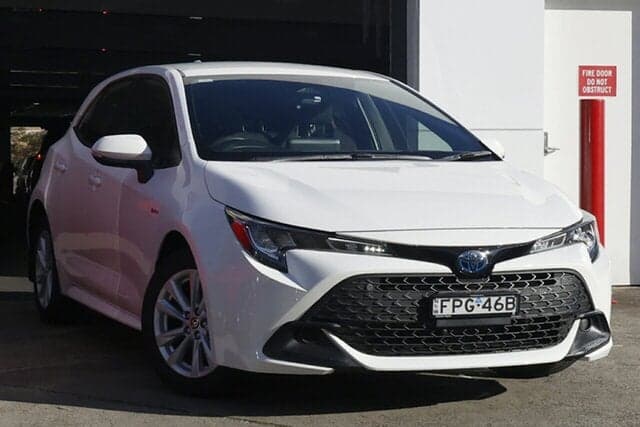 2025 Toyota Corolla Ascent Sport in White