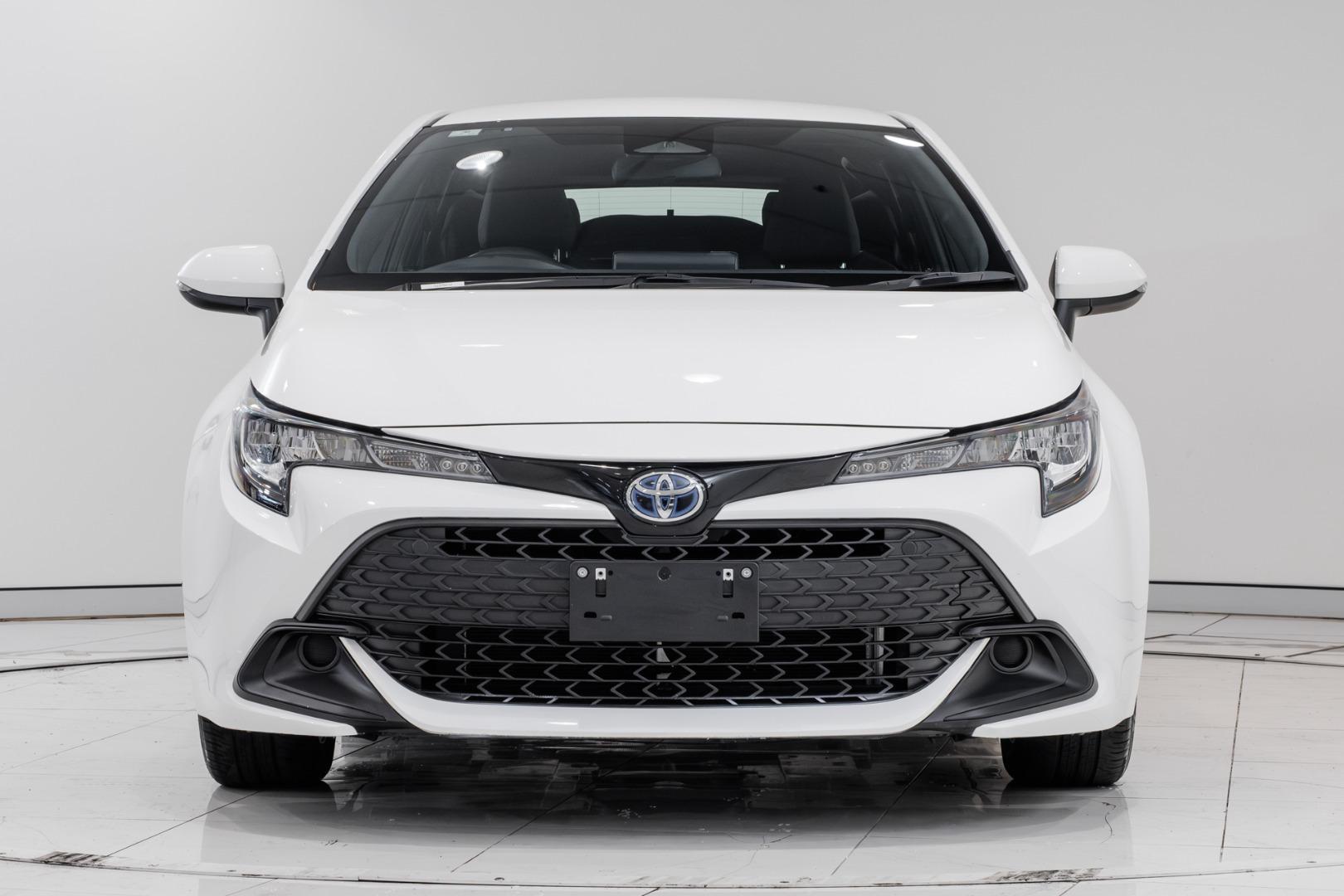 2025 Toyota Corolla Ascent Sport in White
