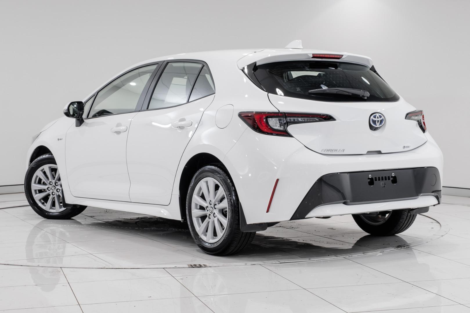 2025 Toyota Corolla Ascent Sport in White