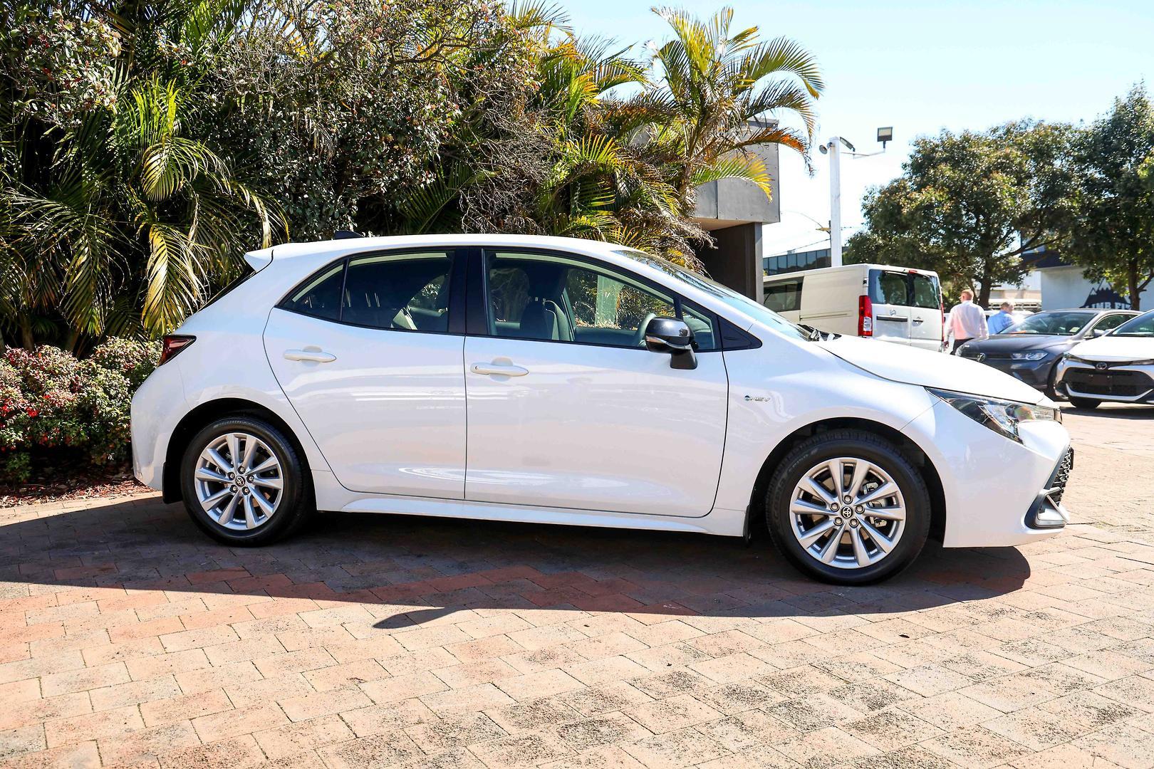 2025 Toyota Corolla Ascent Sport in White