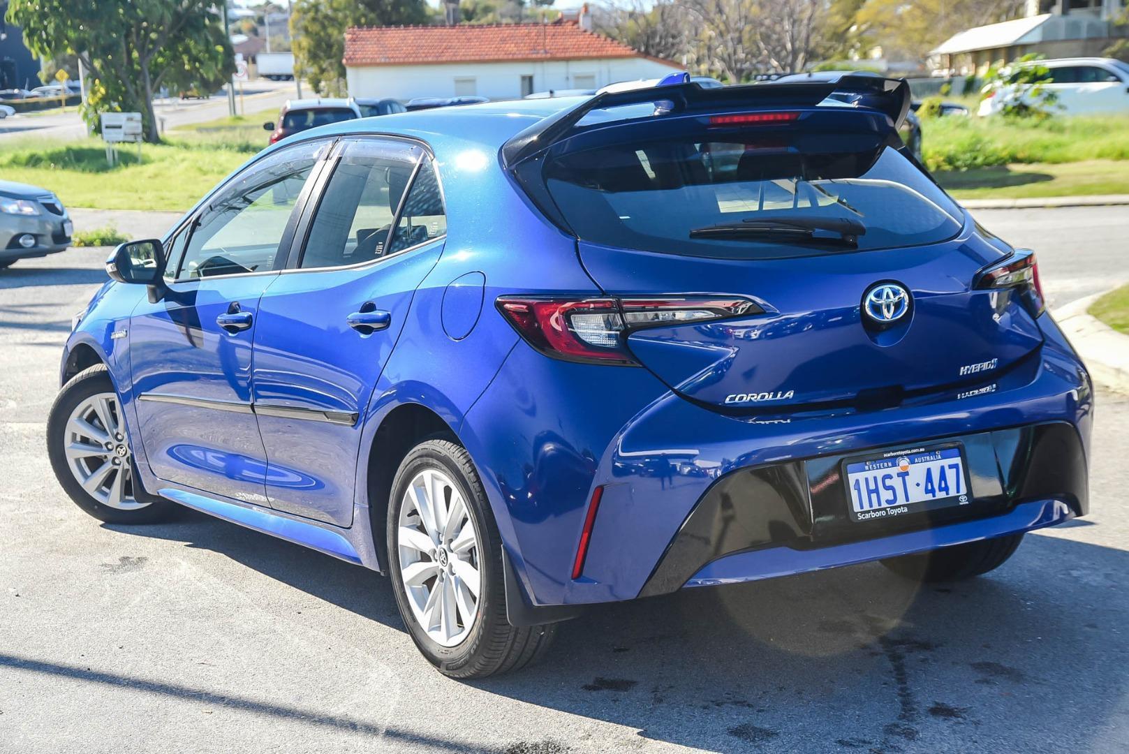 2022 Toyota Corolla Ascent Sport in Blue