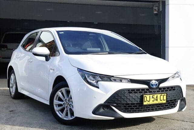 2023 Toyota Corolla Ascent Sport in White
