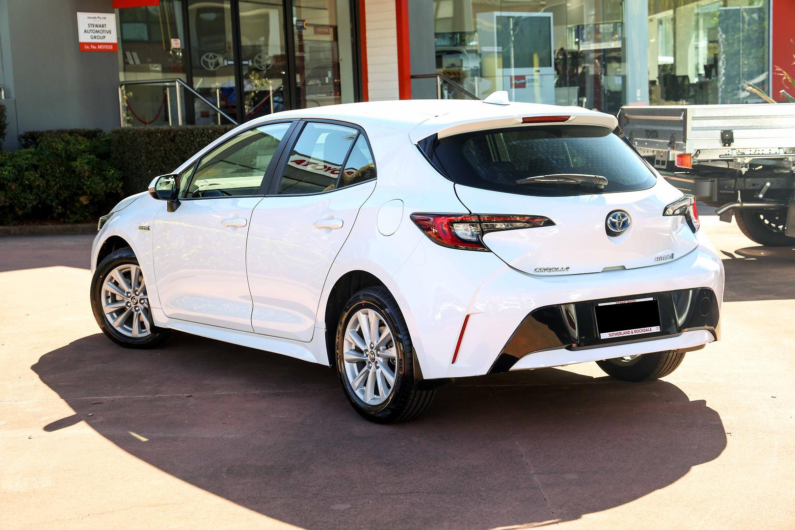 2023 Toyota Corolla Ascent Sport in White