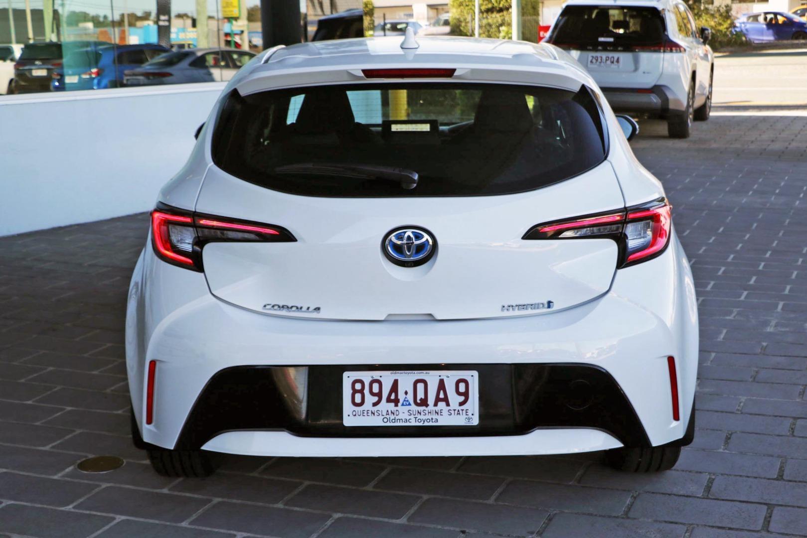 2023 Toyota Corolla Ascent Sport in White