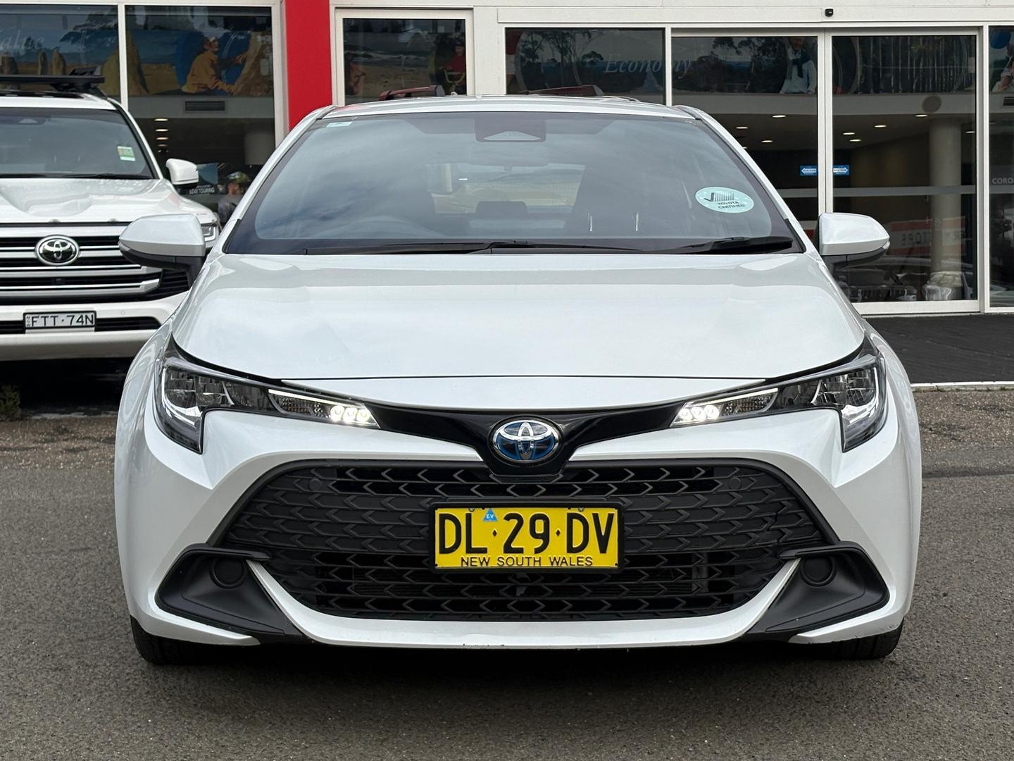 2024 Toyota Corolla Ascent Sport in White