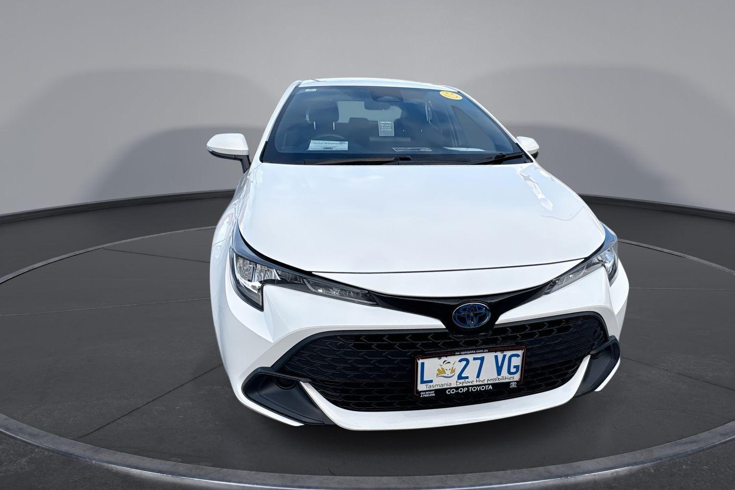 2024 Toyota Corolla Ascent Sport in White