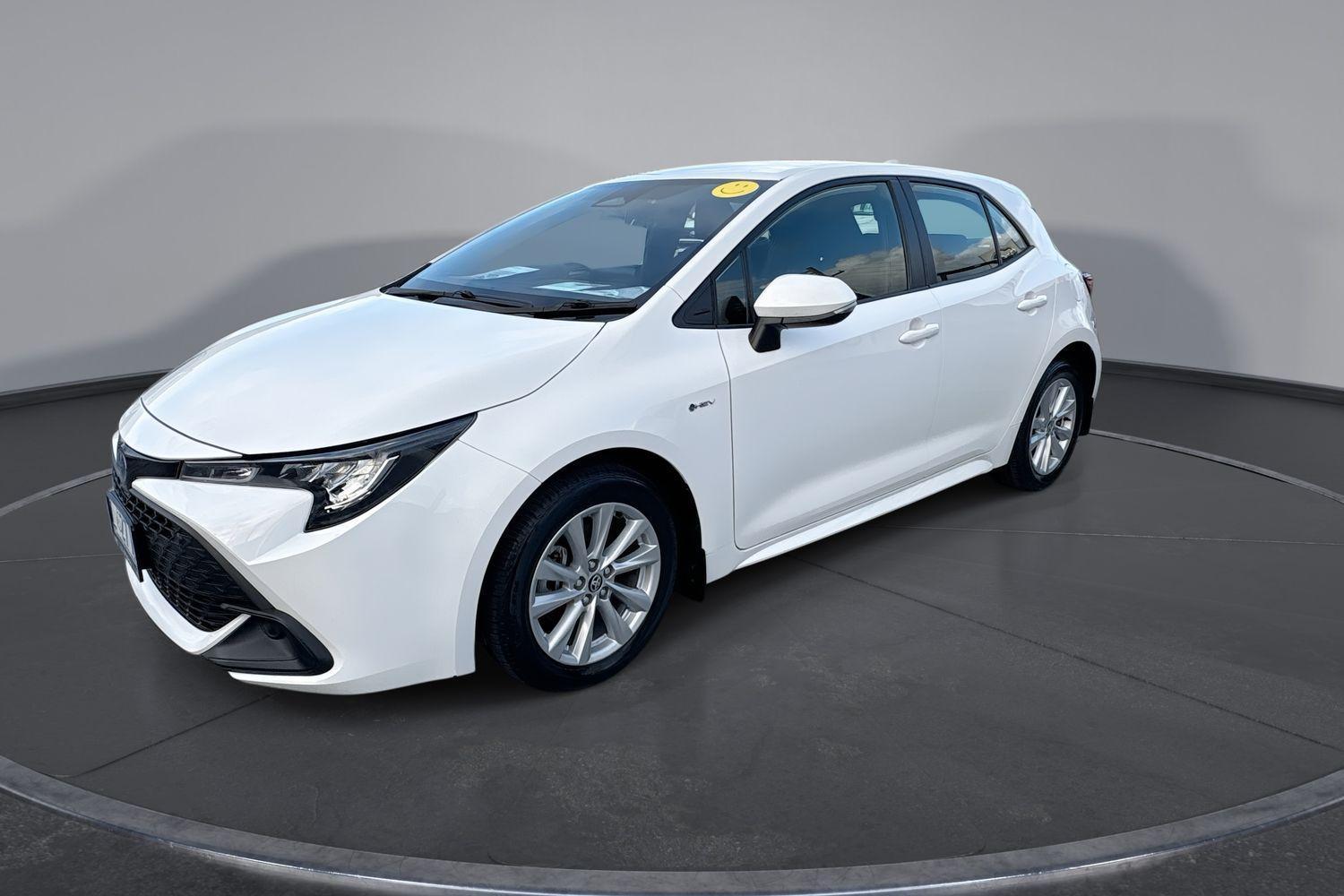 2024 Toyota Corolla Ascent Sport in White