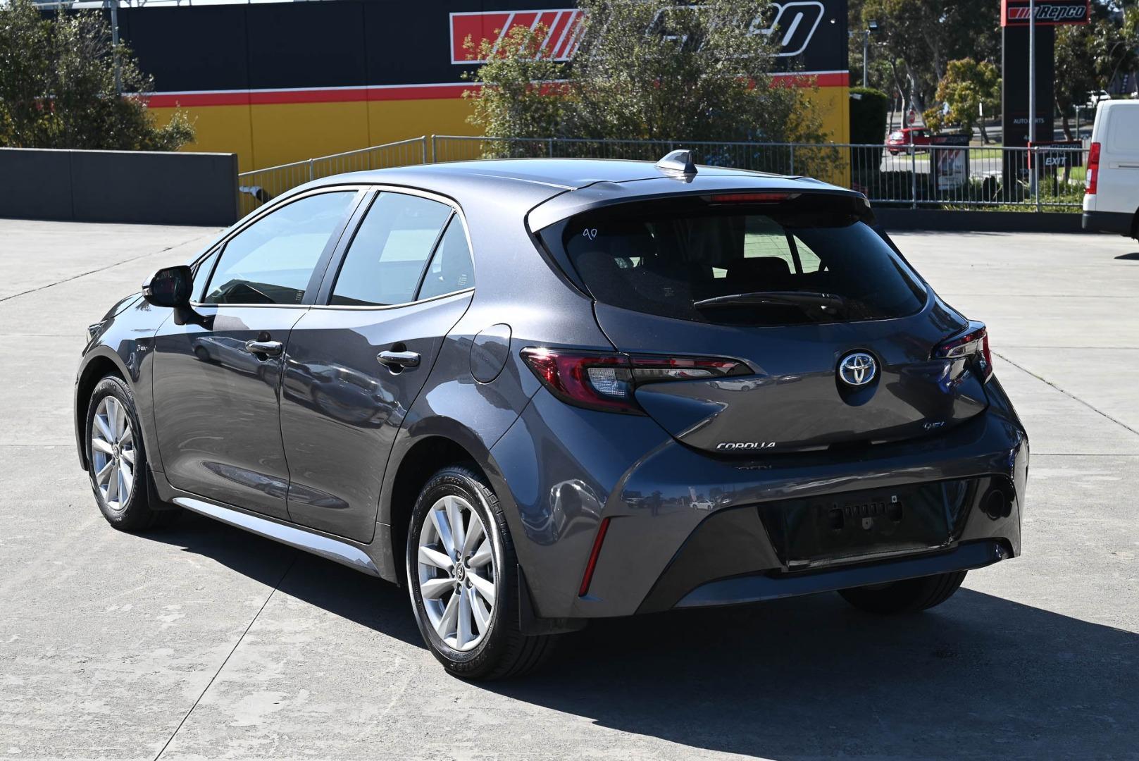 2024 Toyota Corolla Ascent Sport in Silver