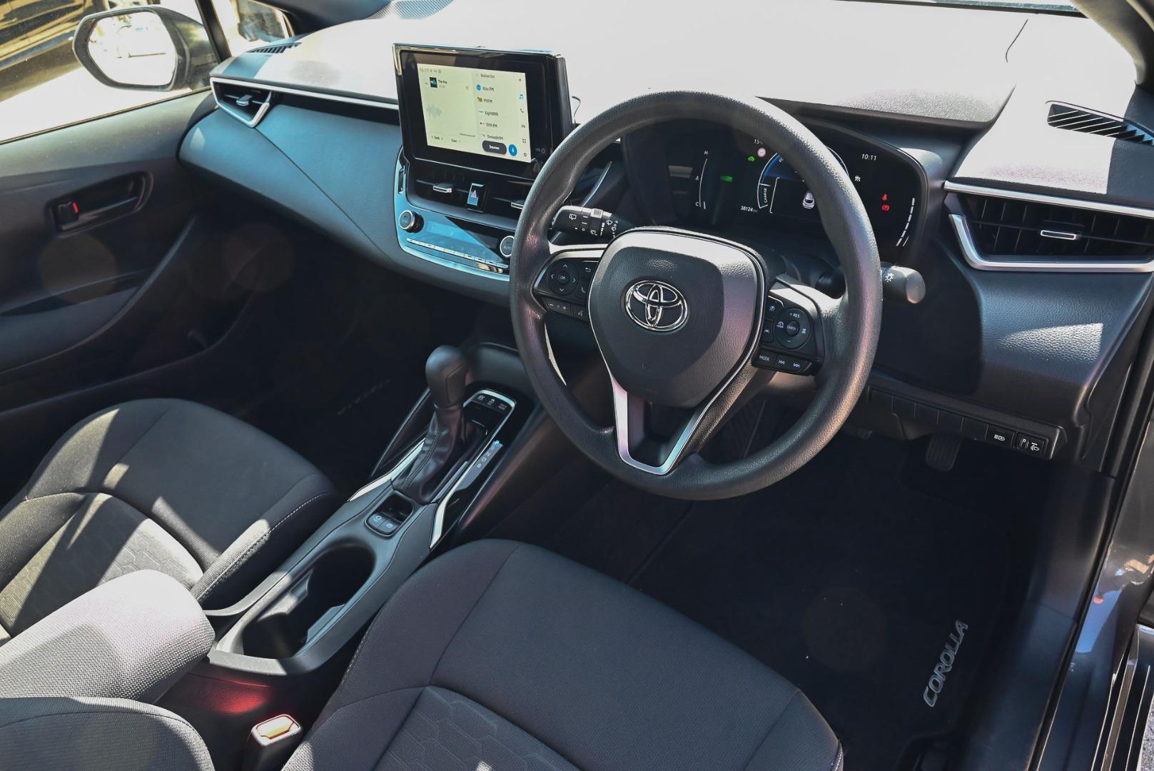 2024 Toyota Corolla Ascent Sport in Silver