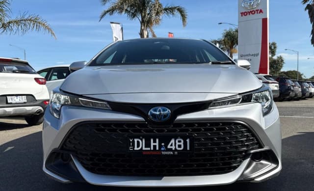 2025 Toyota Corolla Ascent Sport in Silver