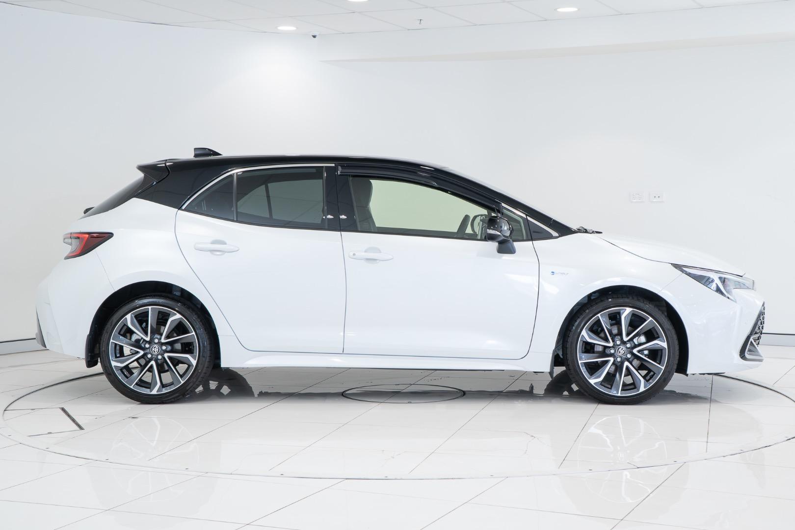 2026 Toyota Corolla ZR in Two Tone White