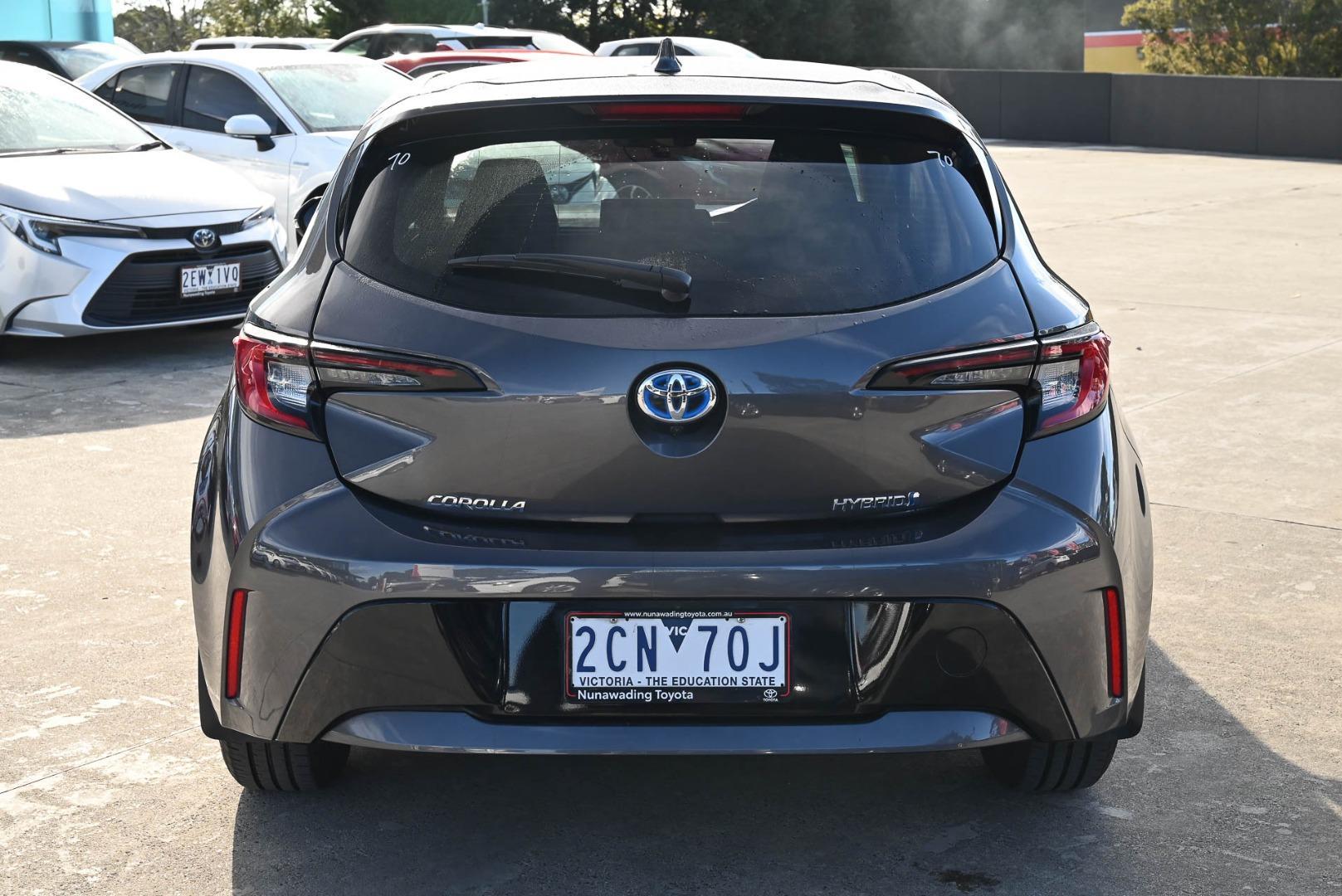 2022 Toyota Corolla Ascent Sport in Silver