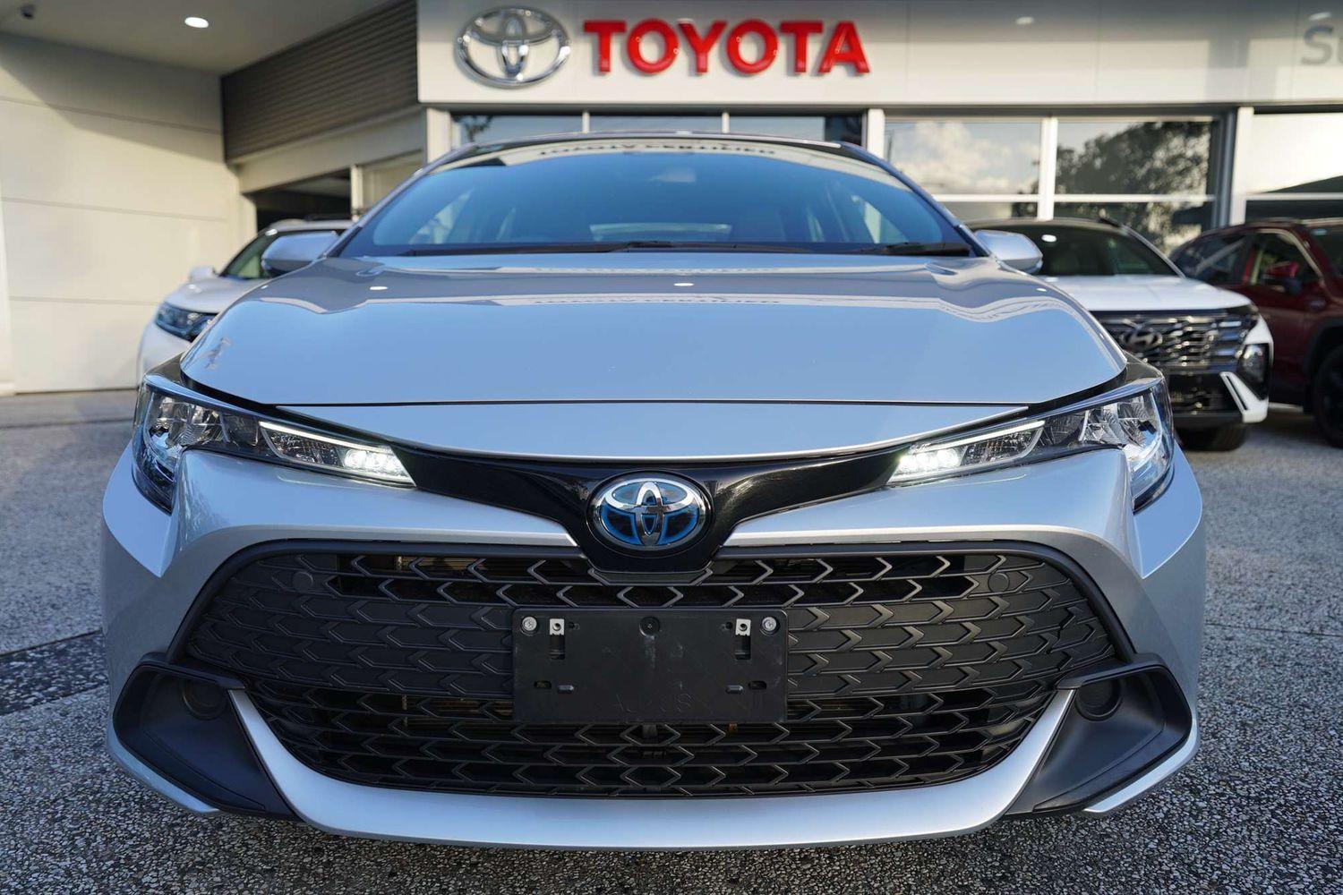 2023 Toyota Corolla Ascent Sport in Silver
