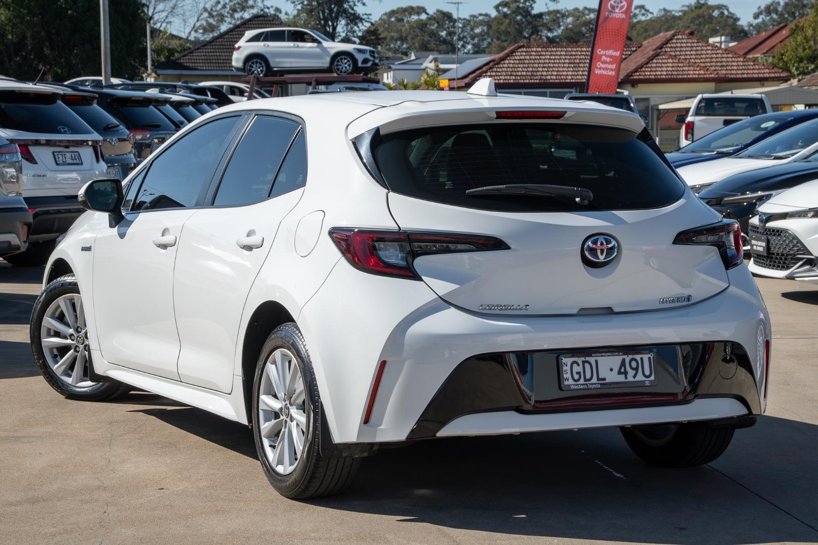 2023 Toyota Corolla Ascent Sport in White