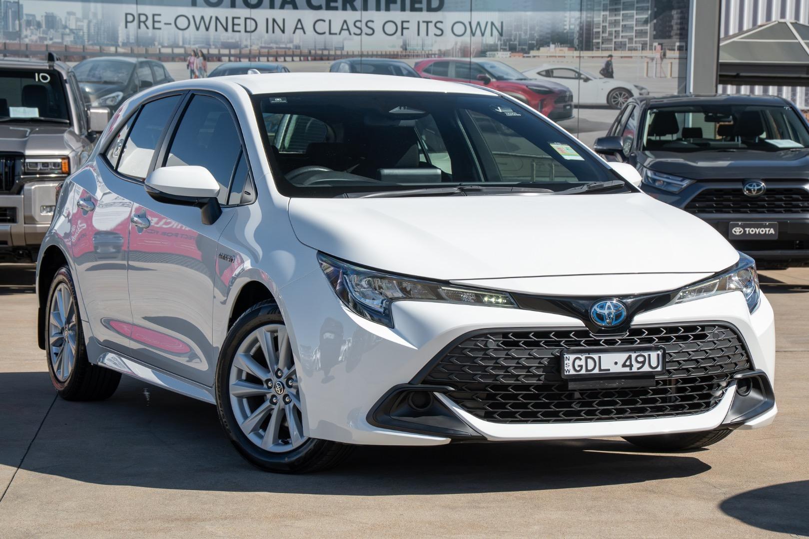 2023 Toyota Corolla Ascent Sport in White