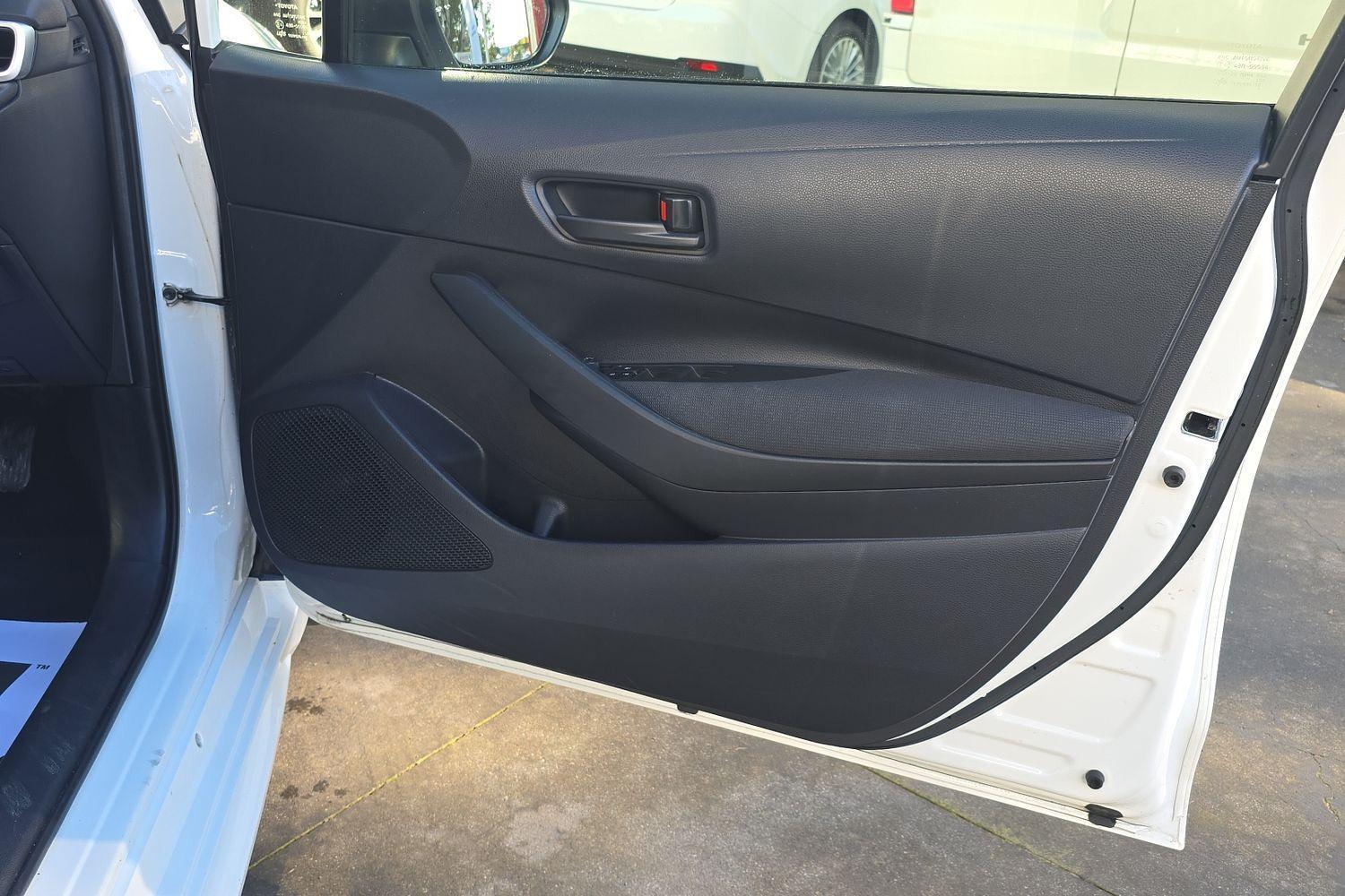 2023 Toyota Corolla Ascent Sport in White