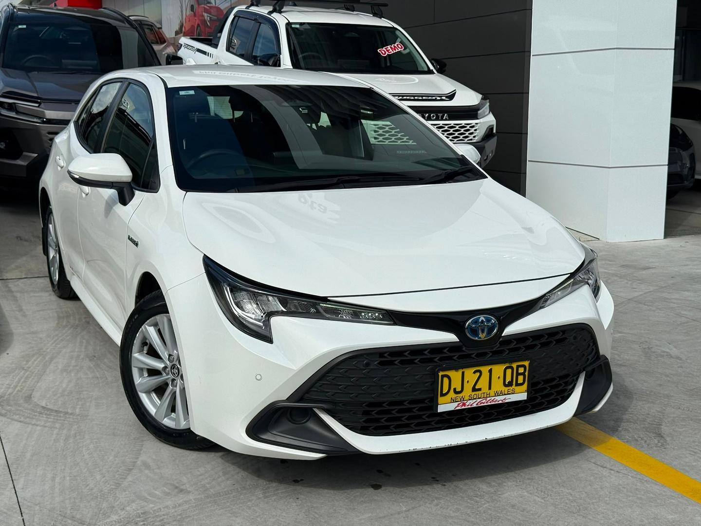 2023 Toyota Corolla Ascent Sport in White