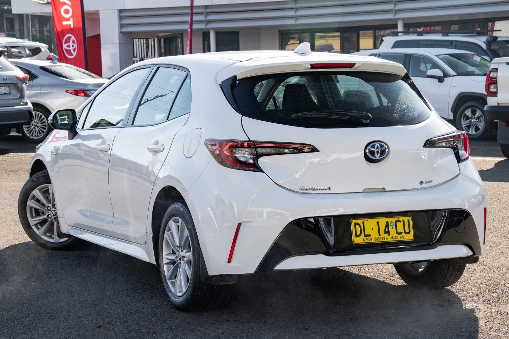 2024 Toyota Corolla Ascent Sport in White