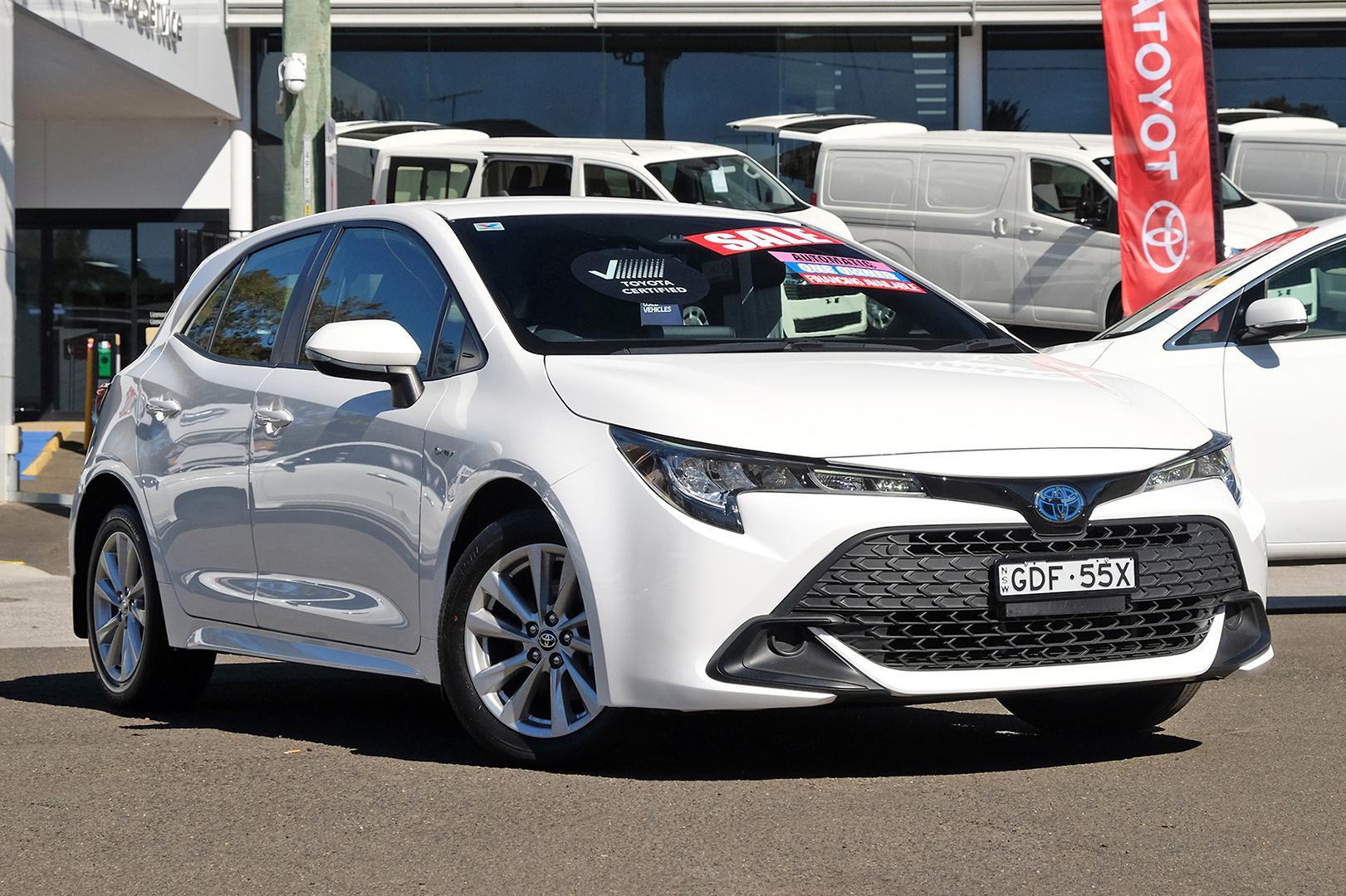 2024 Toyota Corolla Ascent Sport in White
