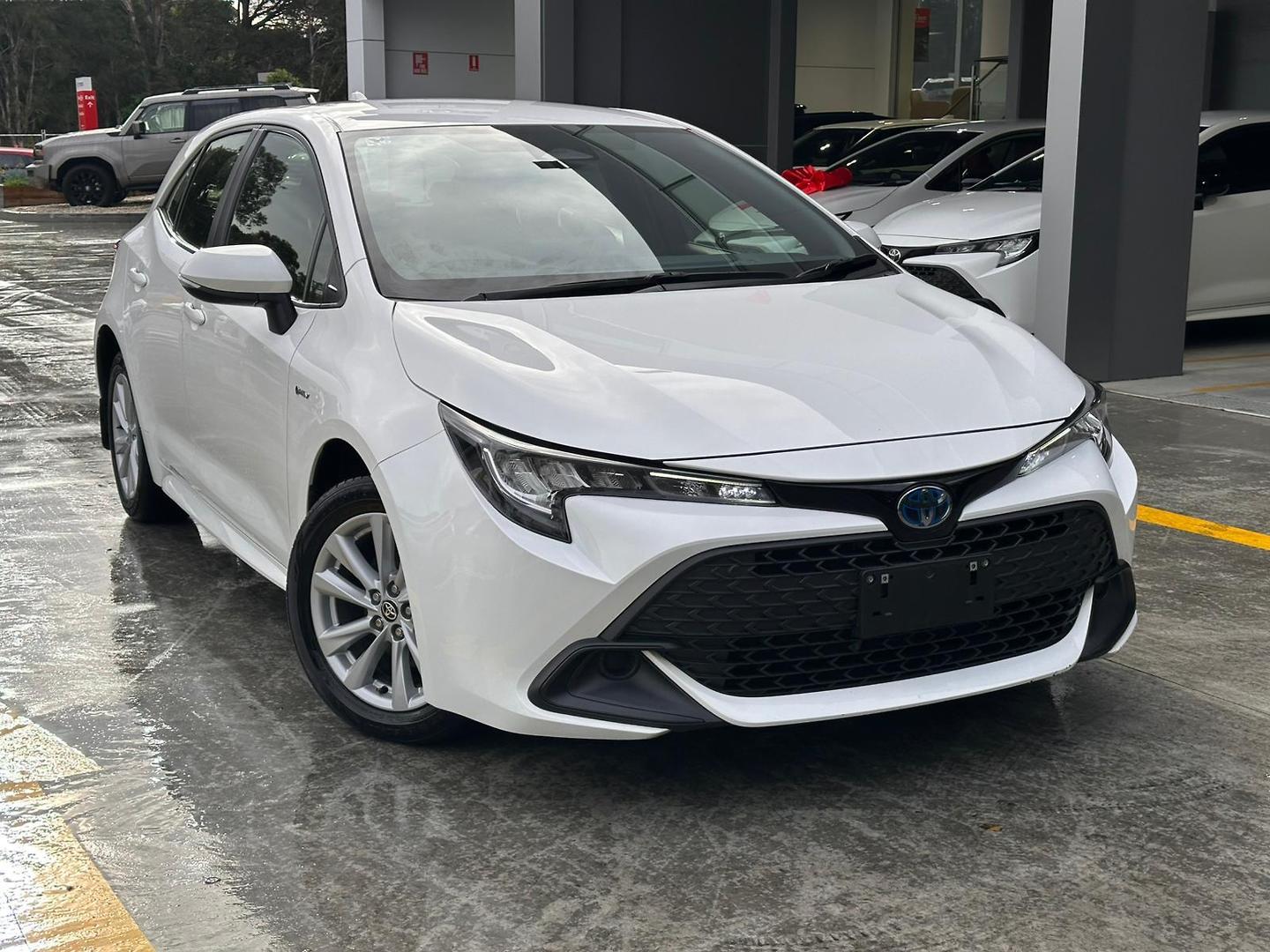 2024 Toyota Corolla Ascent Sport in White