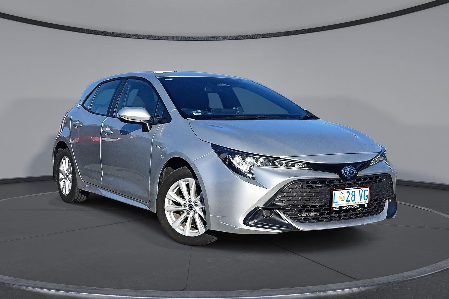 2024 Toyota Corolla Ascent Sport in Silver