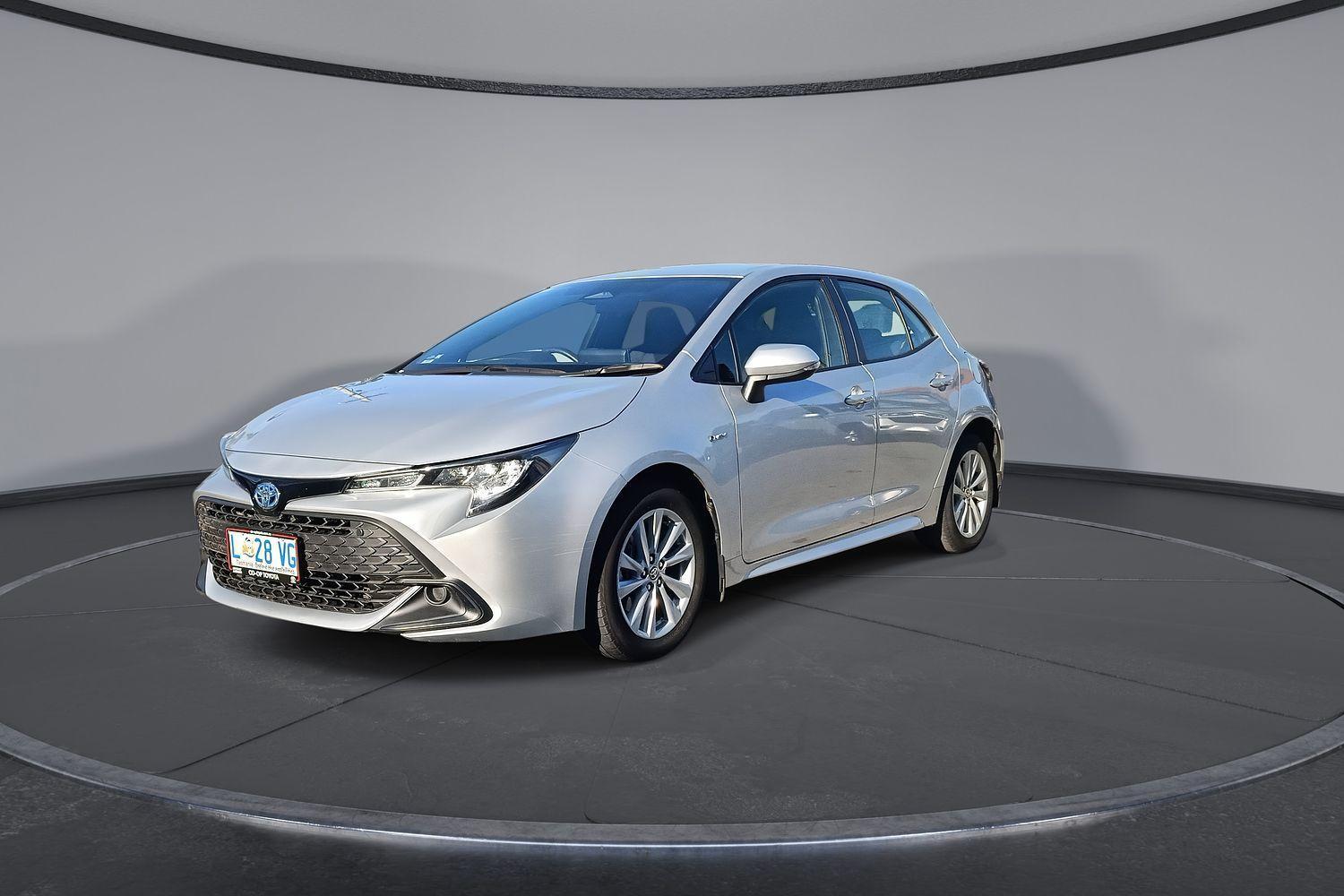 2024 Toyota Corolla Ascent Sport in Silver