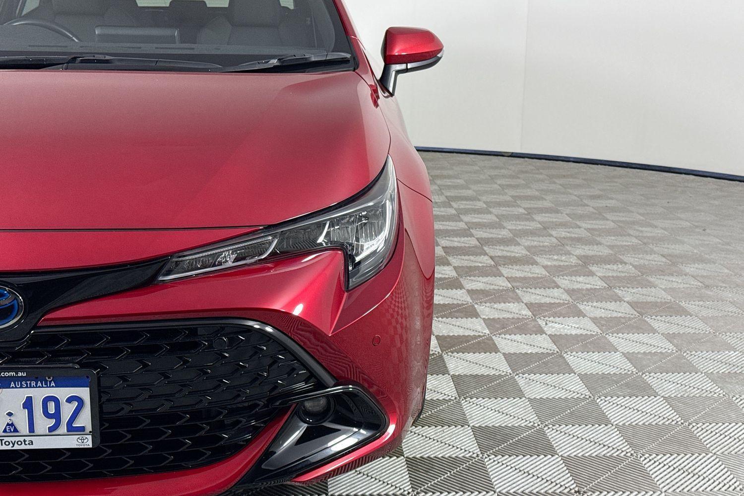 2024 Toyota Corolla SX in Red