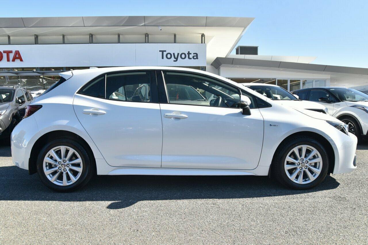 2025 Toyota Corolla Ascent Sport in White